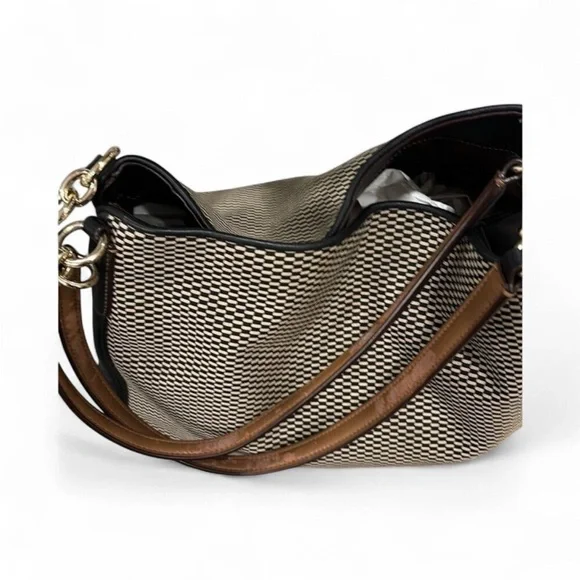 Coach Phoebe Black and Cream Shoulder Bag - Picture 13 of 13